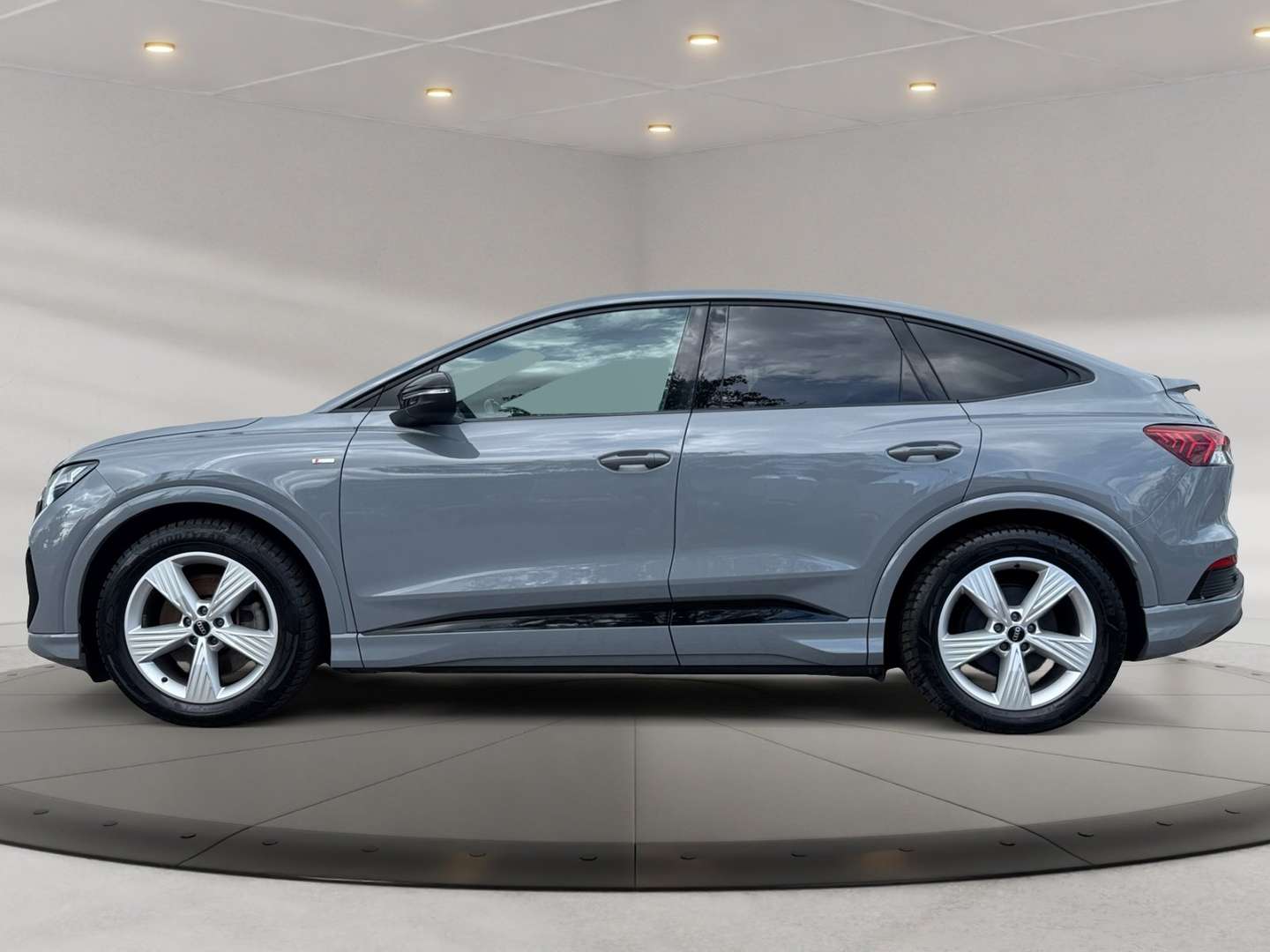 Audi Q4 E-tron Sportback S LINE - 2022 - Joinsteer - #2