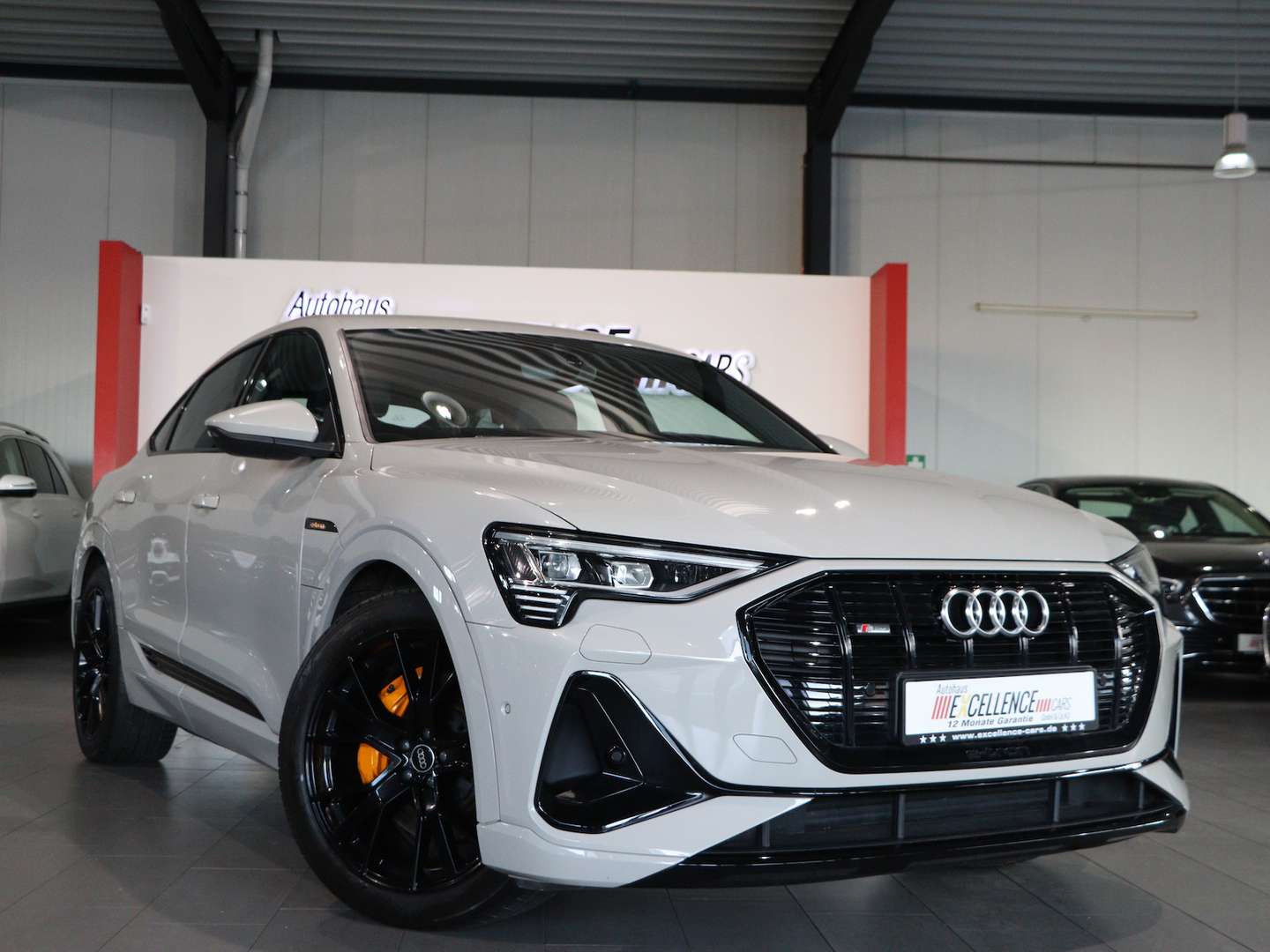Audi E-tron Sportback S Line Black 55 - 2022 - Joinsteer - #2