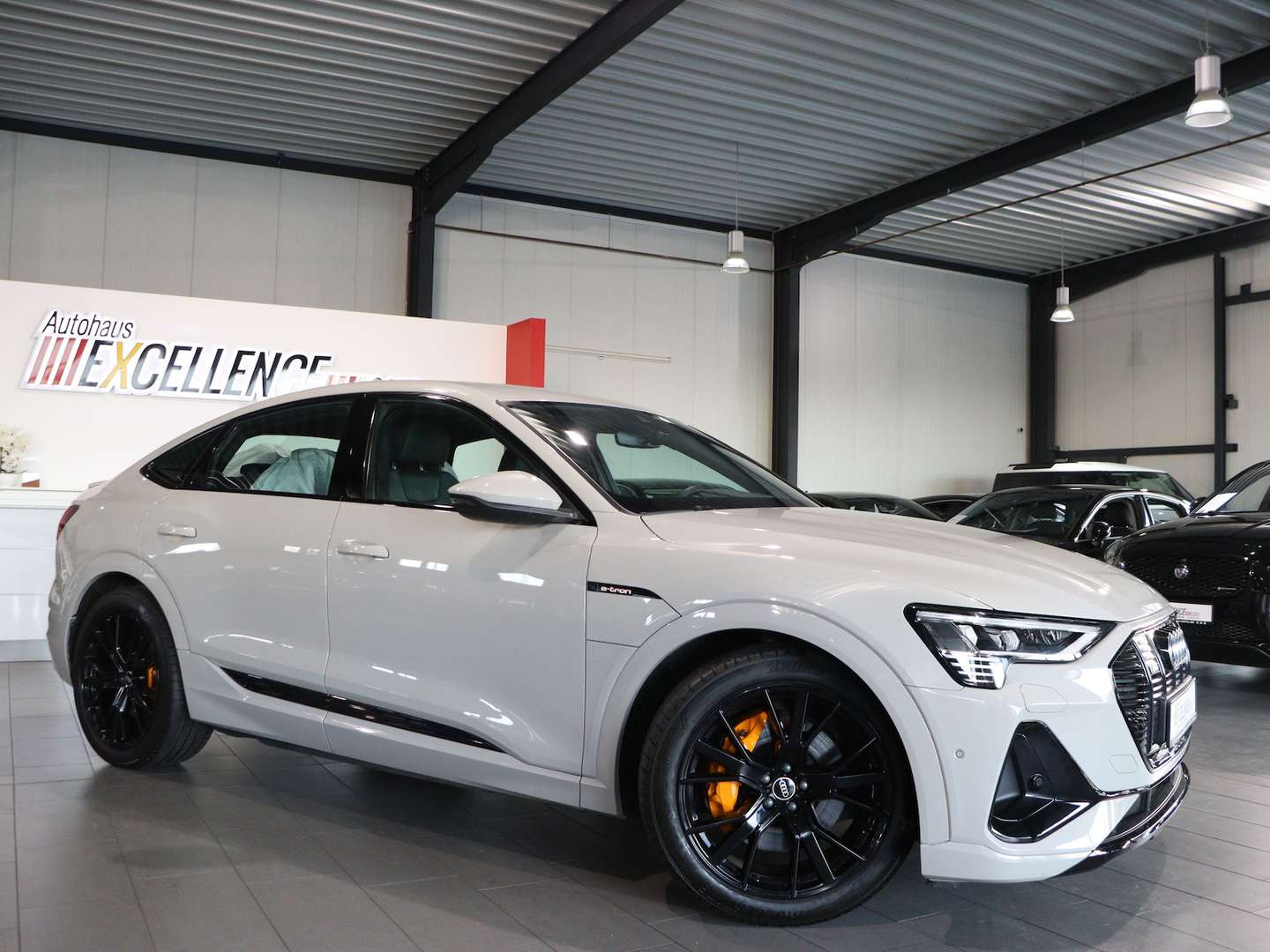 Audi E-tron Sportback S Line Black 55 - 2022 - Joinsteer - #4