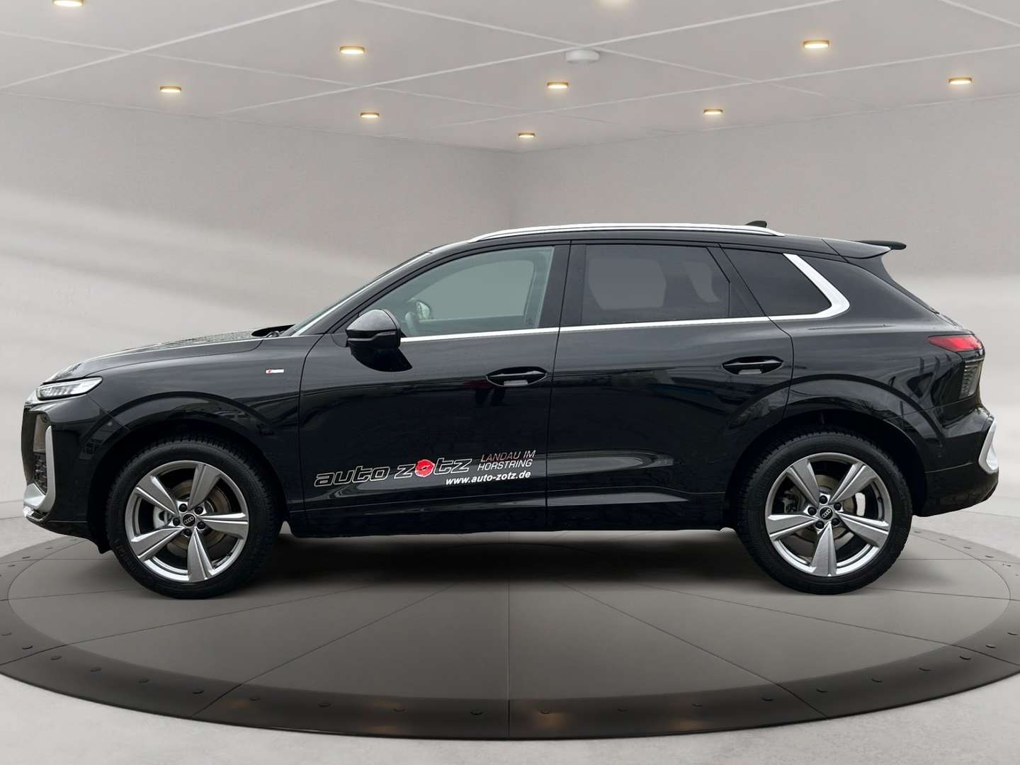 Audi Q3 S Line TFSI - 2025 - Joinsteer - #2