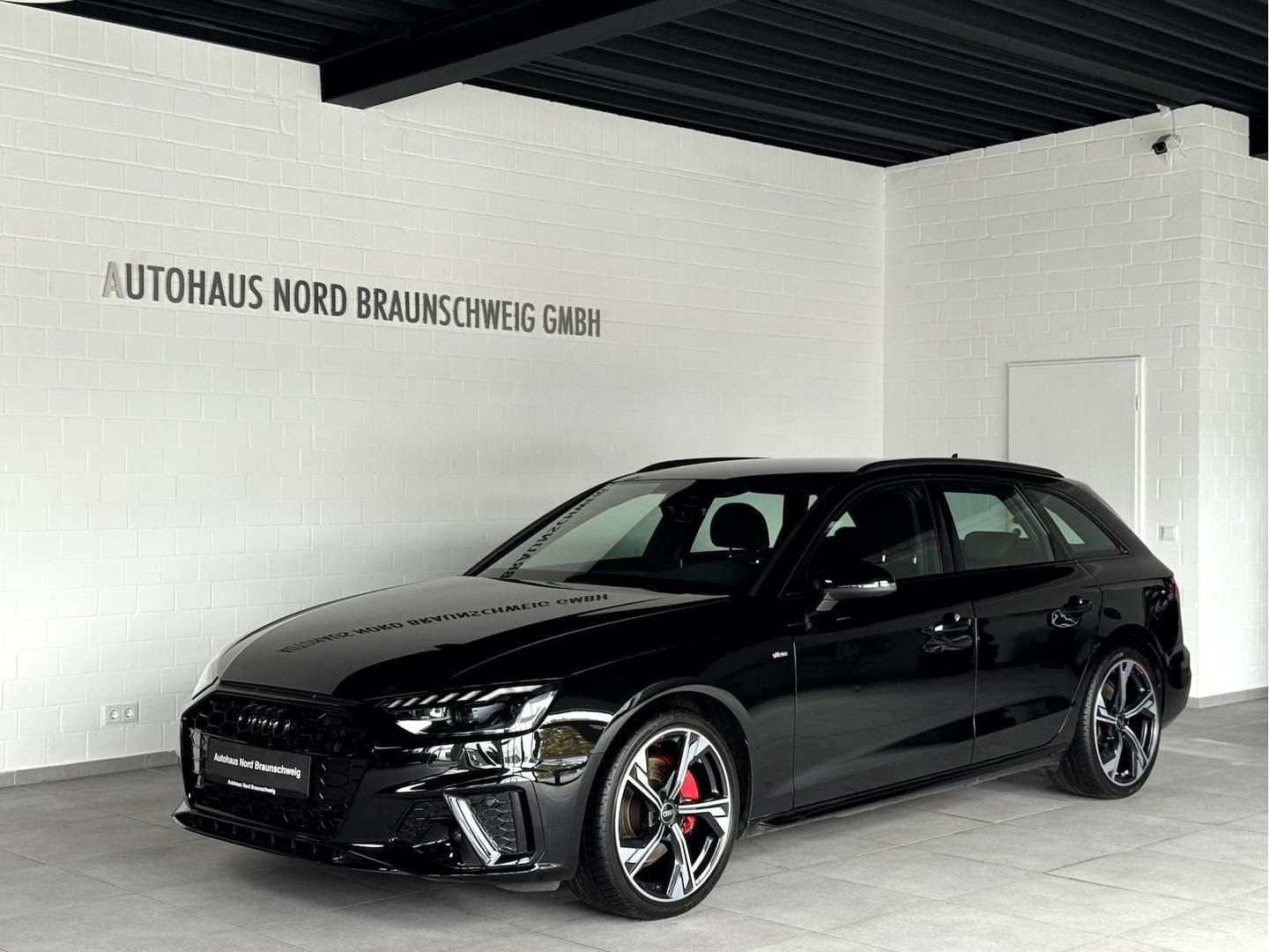 Audi A4 S Line Competition Edition Plus 40 TFSI - 2024 - Joinsteer - #3