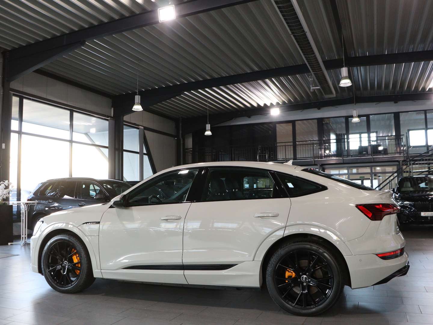 Audi E-tron Sportback S Line Black 55 - 2022 - Joinsteer - #8