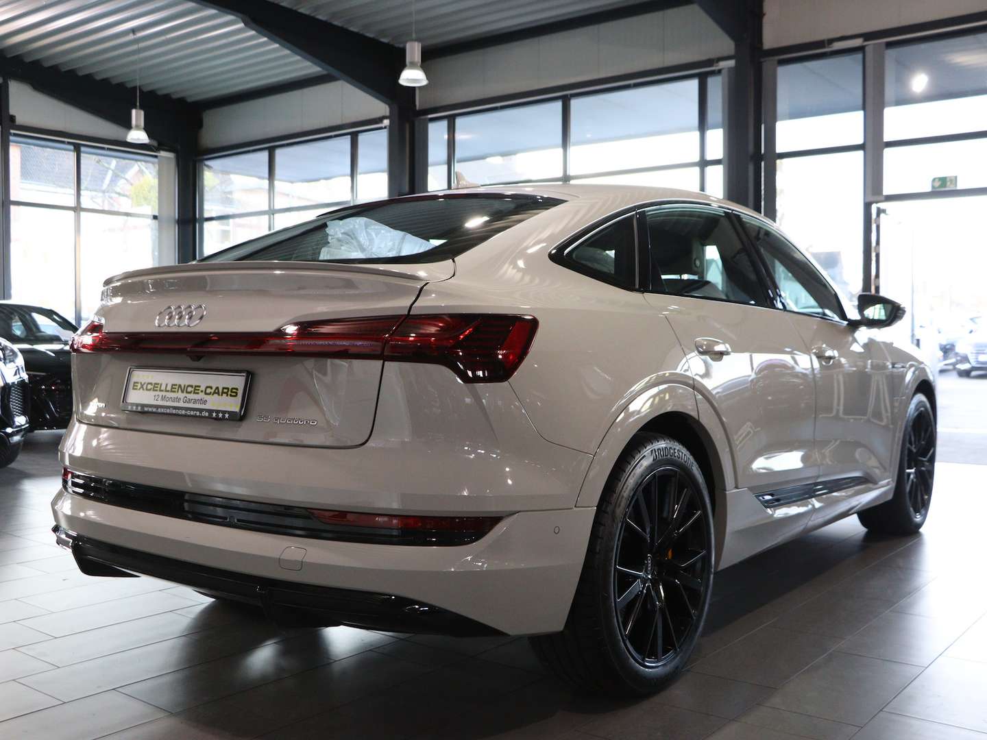 Audi E-tron Sportback S Line Black 55 - 2022 - Joinsteer - #12