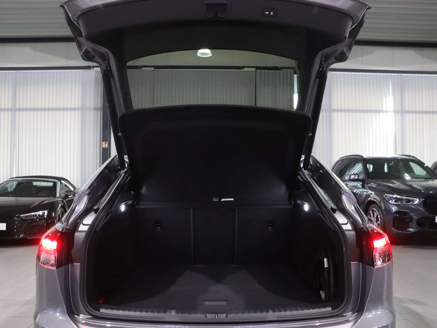 Audi Q4 E-tron Sportback S Line Black 50 - 2021 - Joinsteer - #32