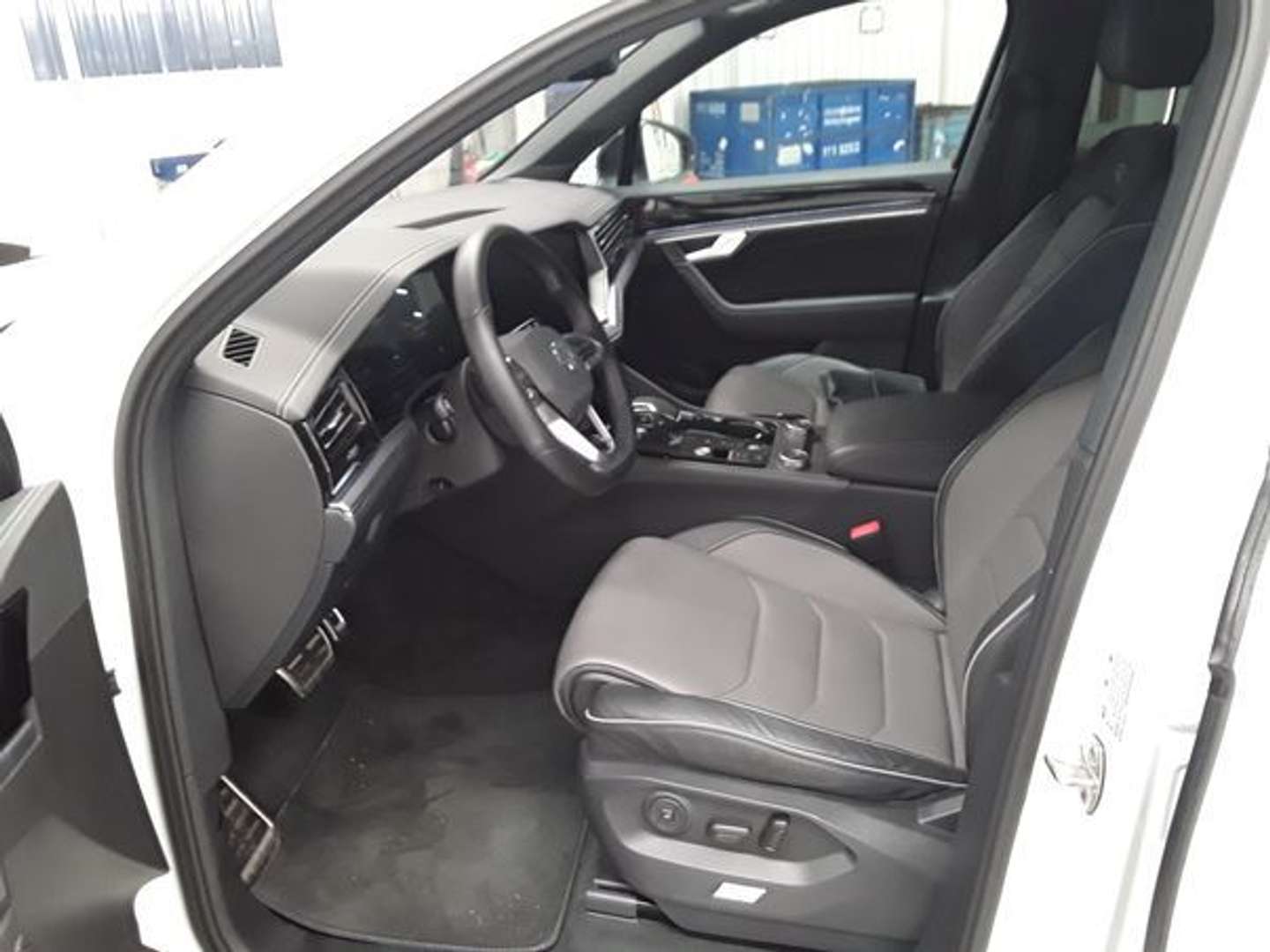 Volkswagen Touareg TDI R-Line - 2025 - Joinsteer - #3