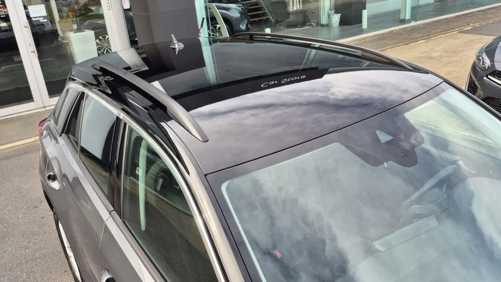 Volkswagen T-Roc TSI Life - 2023 - Joinsteer - #5