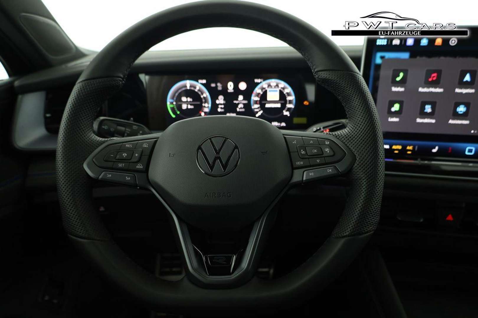 Volkswagen T-CROSS EHybrid R-Line - 2026 - Joinsteer - #4