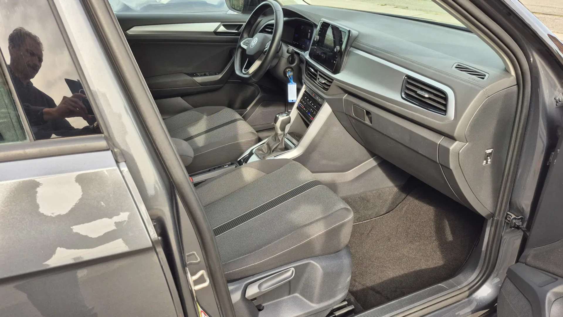 Volkswagen T-Roc TSI Life - 2023 - Joinsteer - #12