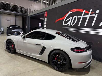 Porsche 718 Cayman GTS
