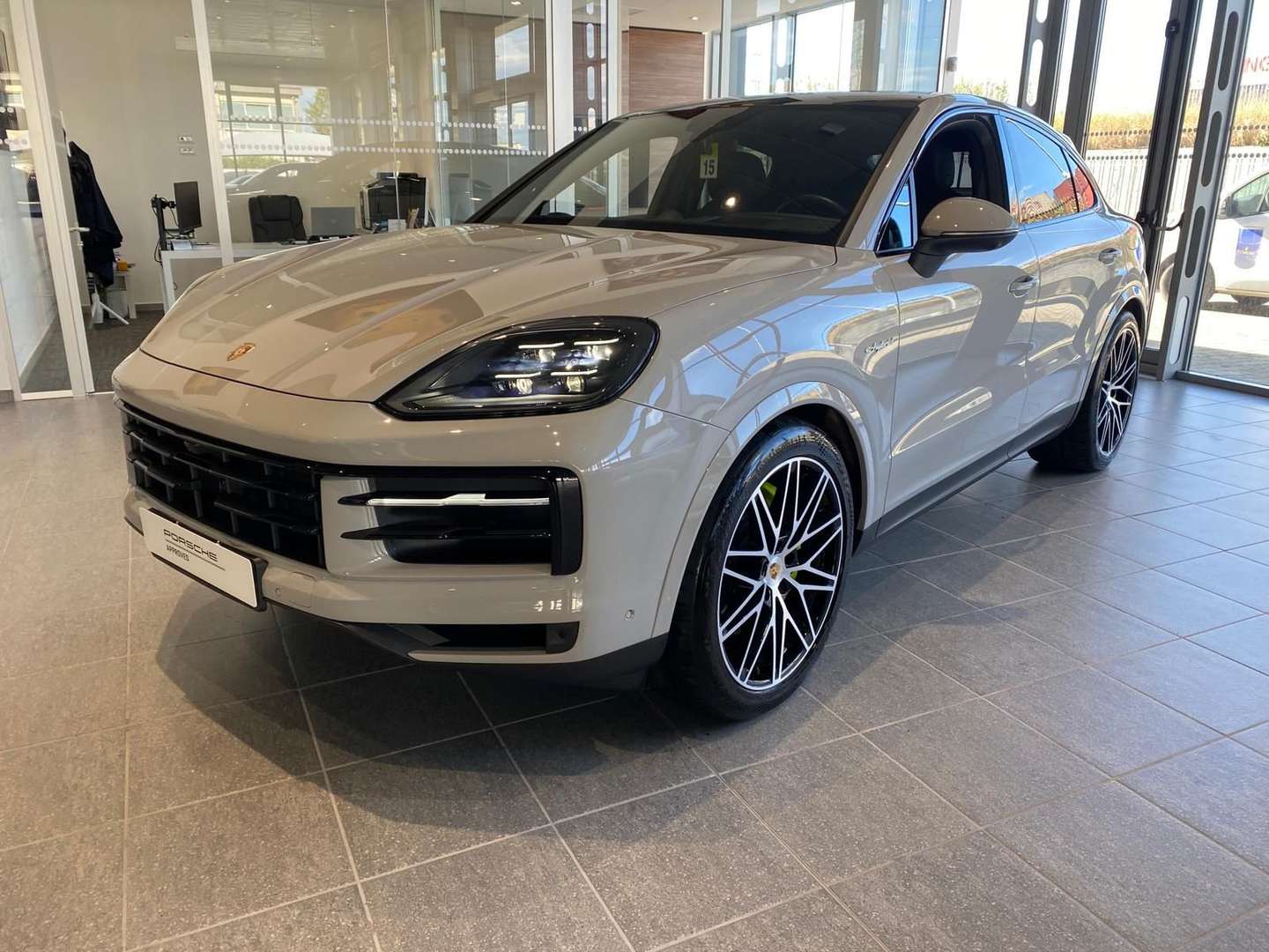 Porsche Cayenne III E-Hybrid - 2024 - Joinsteer - #4