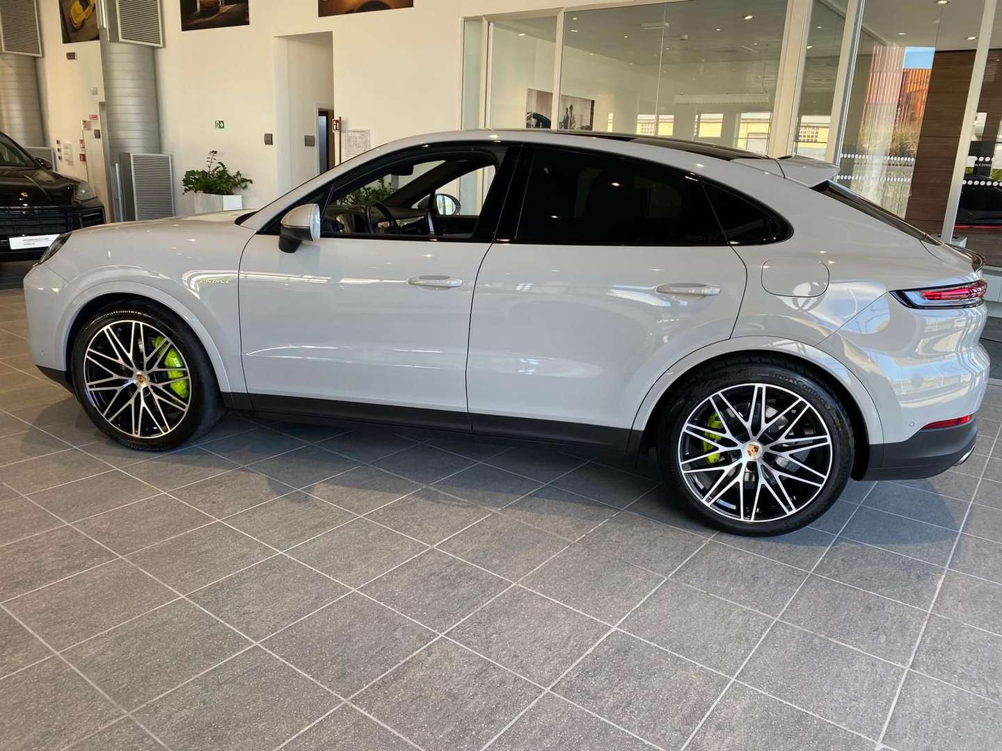 Porsche Cayenne III E-Hybrid - 2024 - Joinsteer - #10