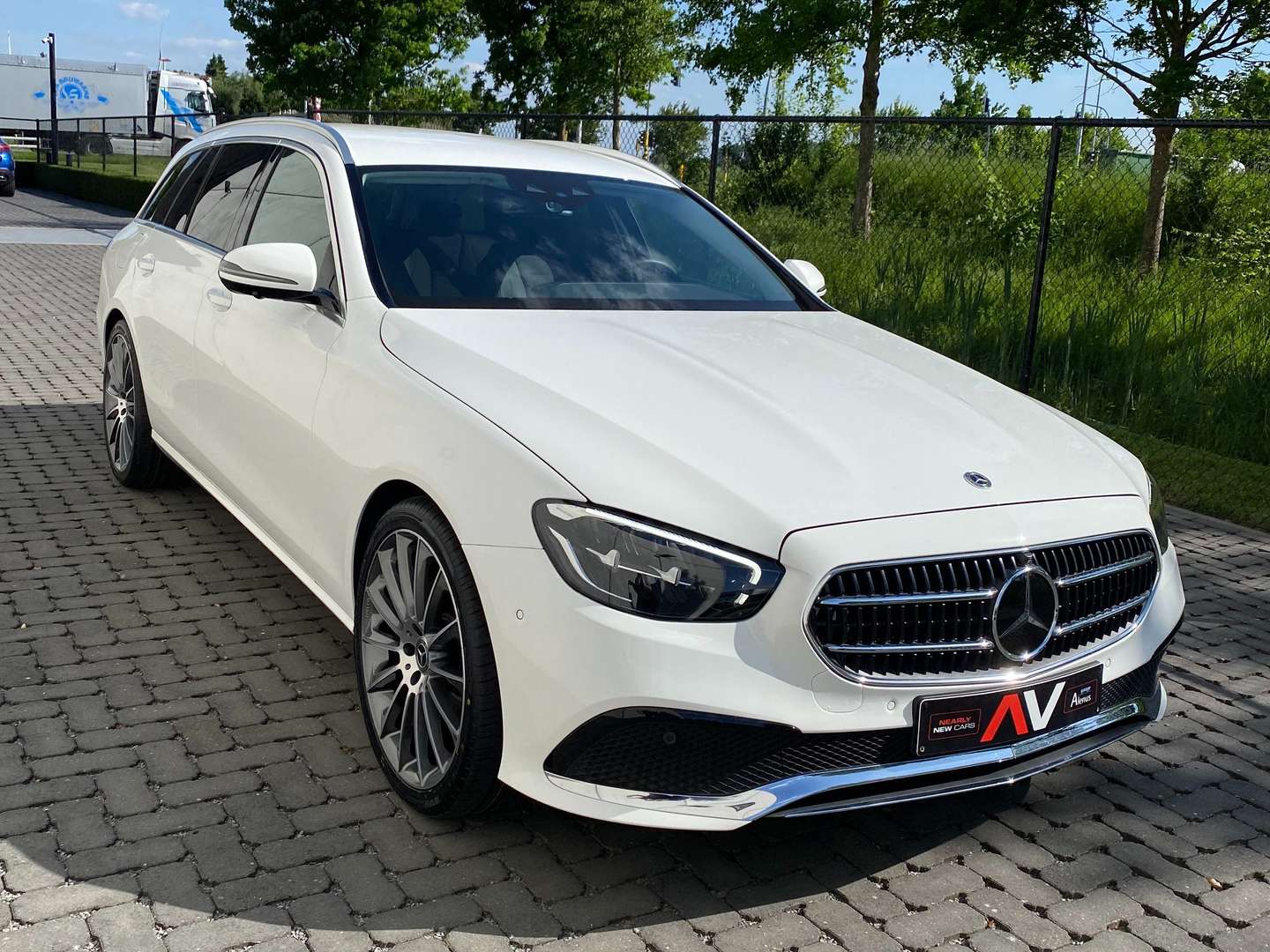 Mercedes Classe E 200 LUXURY - 2023 - Joinsteer - #1