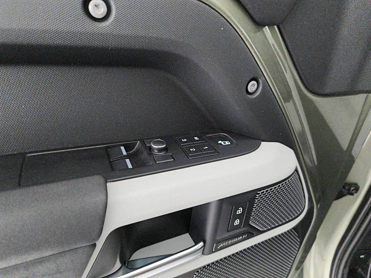 Land Rover Defender 90 First Edition Awd 6 Posti 3.0d I6 Mhev 250cv - 2021 - Joinsteer - #26