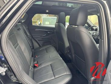 Land Rover Range Rover Evoque R-Dynamic SE — photo 11