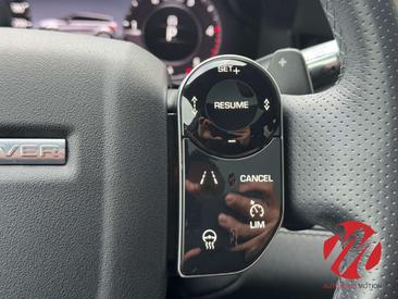 Land Rover Range Rover Evoque R-Dynamic SE — photo 18
