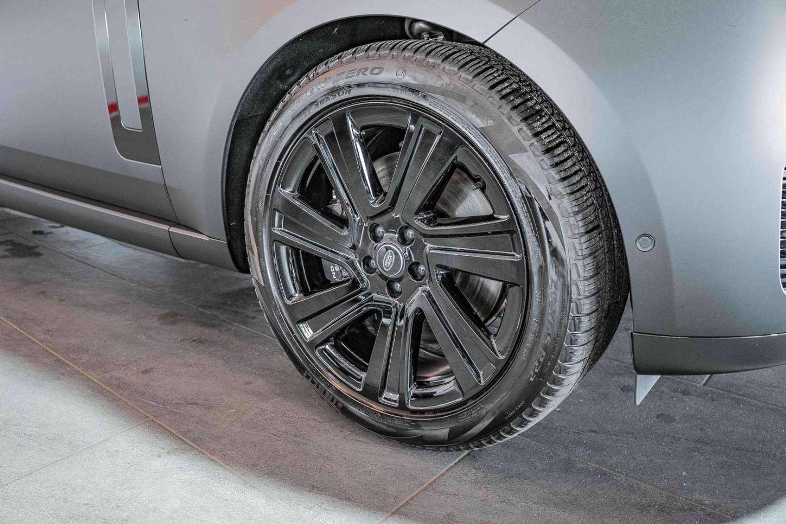 Land Rover Range Rover HSE Hybrid P550e Blackpack MY25 - 2025 - Joinsteer - #3