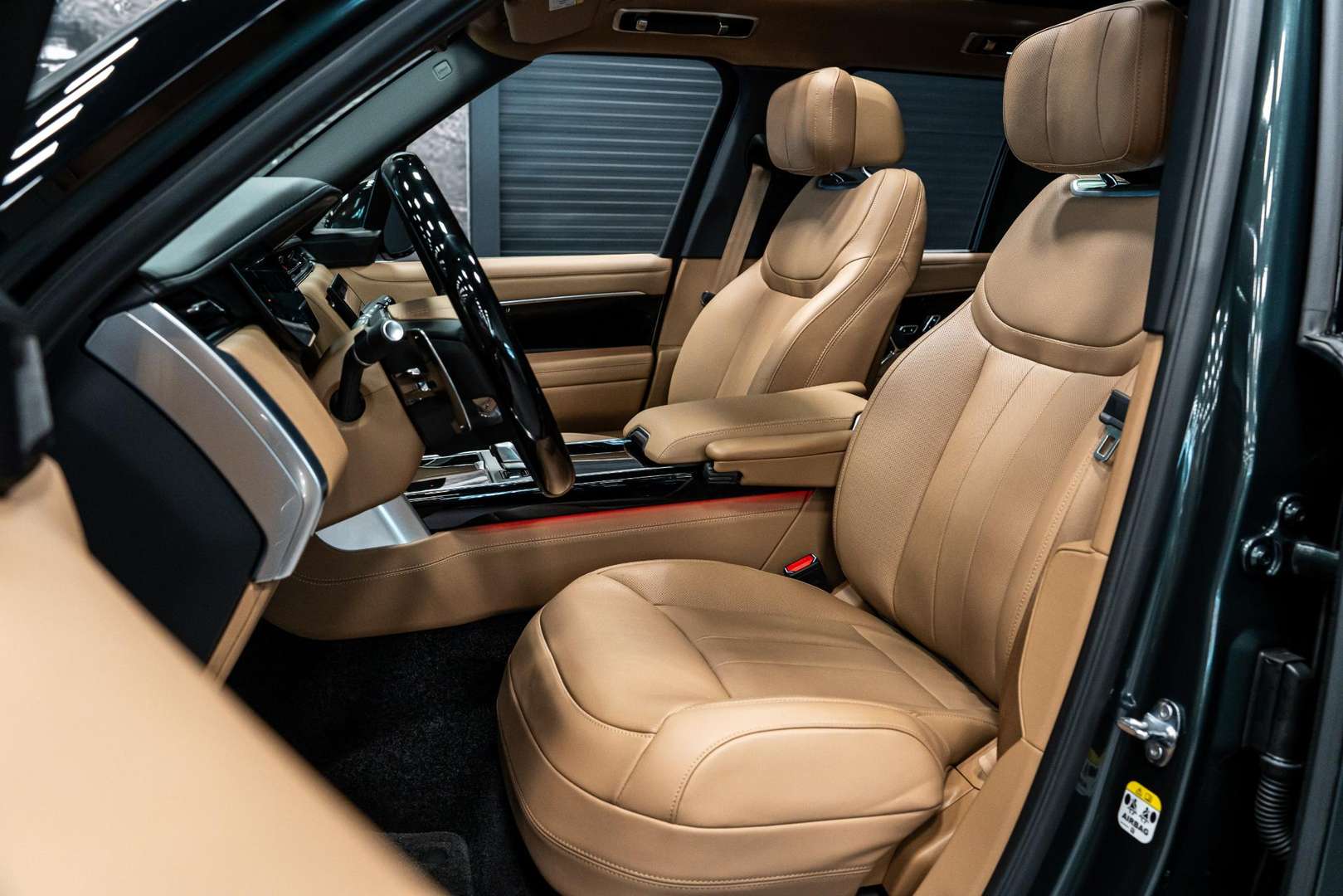 Land Rover Range Rover 3.0 P550e Autobiography PHEV Meridian Signature - 2025 - Joinsteer - #5