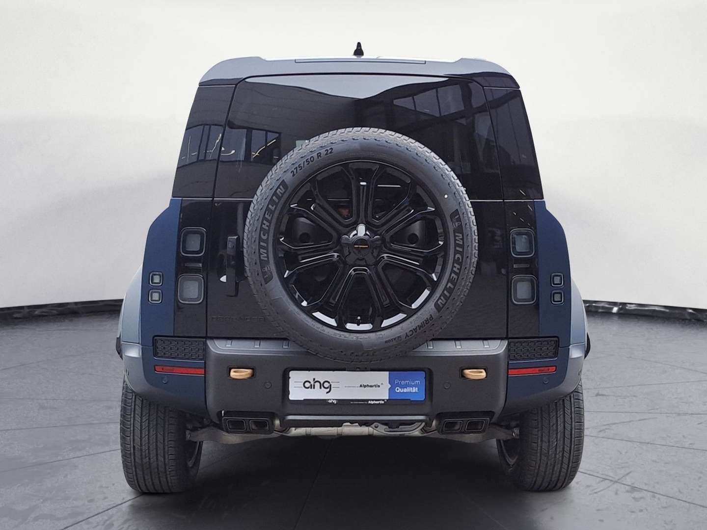 Land Rover Defender 110 P635 OCTA Saragossa Blue Carbon Fib - 2025 - Joinsteer - #4