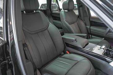 Land Rover Range Rover HSE Hybrid P550e Blackpack MY25 — photo 21