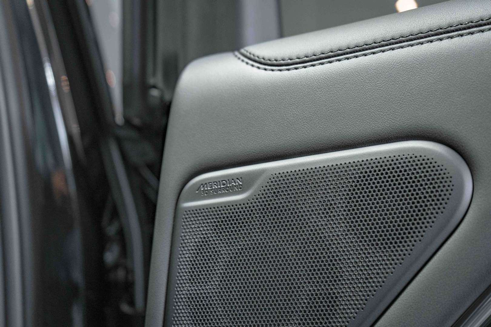 Land Rover Range Rover HSE Hybrid P550e Blackpack MY25 - 2025 - Joinsteer - #24