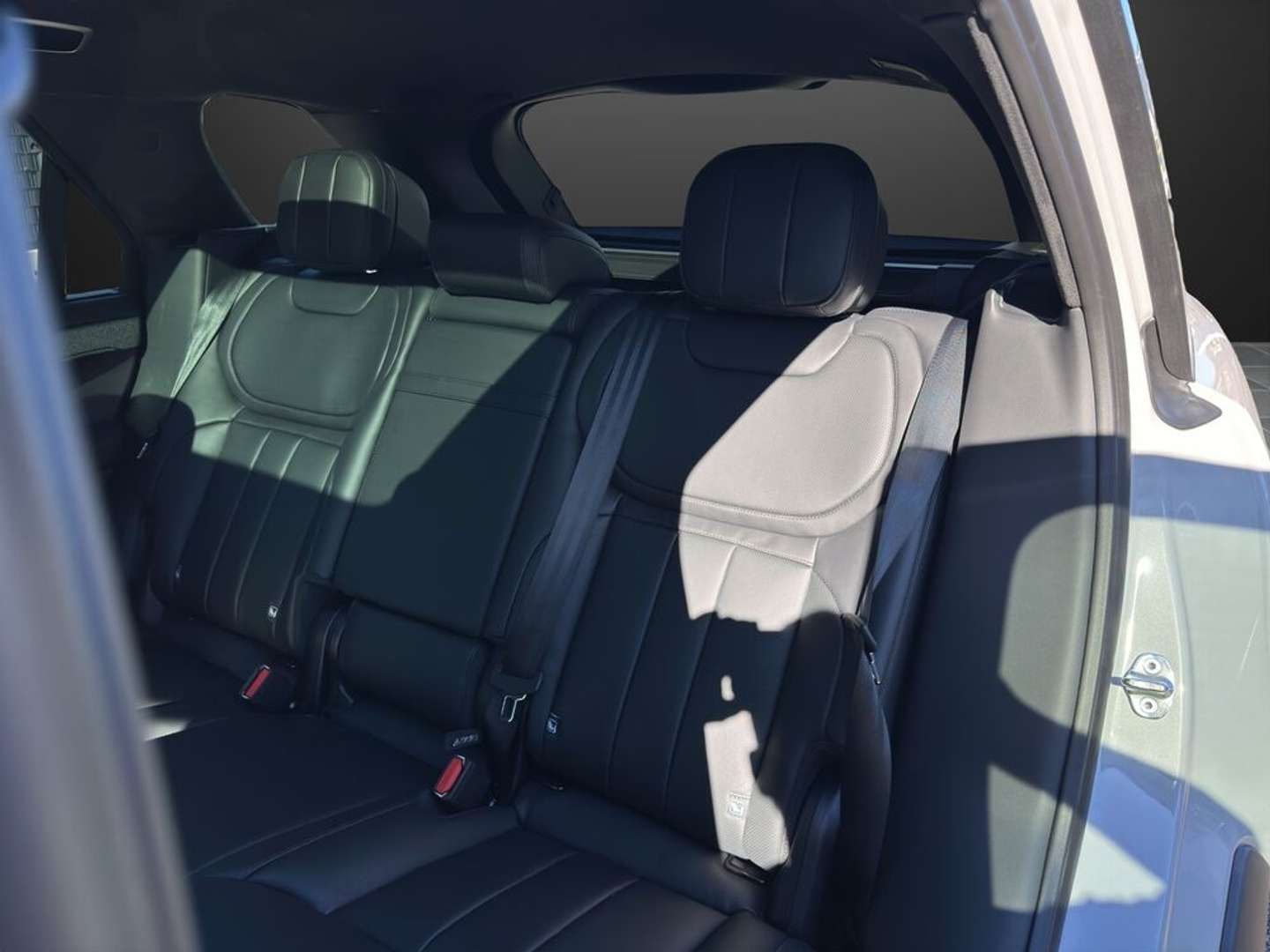 Land Rover Range Rover Sport Autobiography ''Standheiz/-klima'' - 2026 - Joinsteer - #9