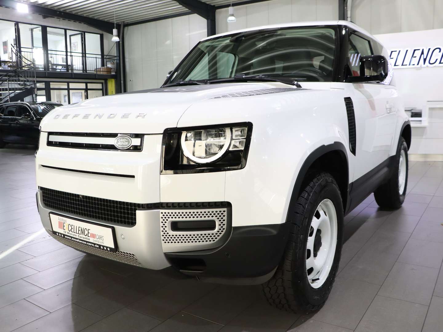 Land Rover Defender 90 D200 90S / 6-SITZER / PANORAMA-SEITEN - 2023 - Joinsteer - #9