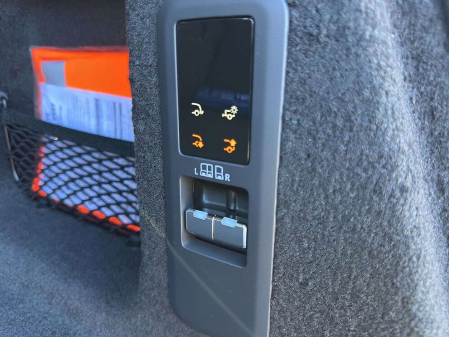 Land Rover Range Rover Sport Autobiography ''Standheiz/-klima'' - 2026 - Joinsteer - #15