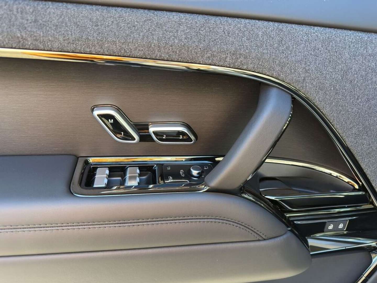 Land Rover Range Rover Sport Autobiography ''Standheiz/-klima'' - 2026 - Joinsteer - #17