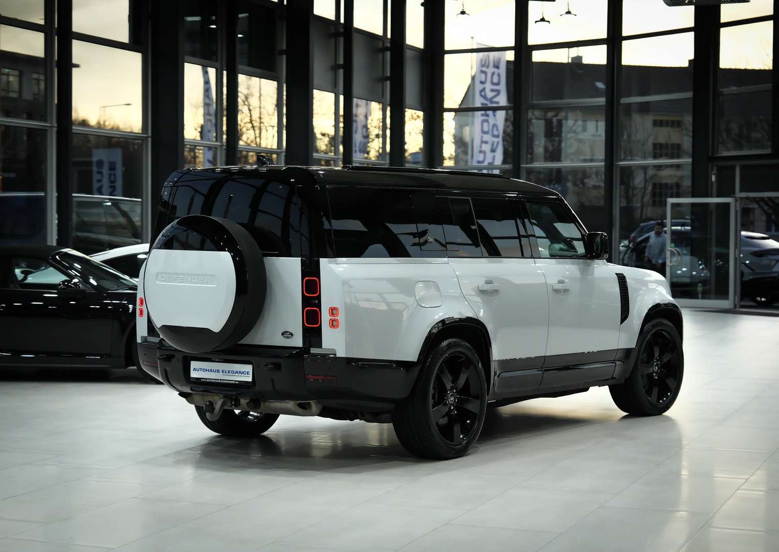 Land Rover Defender 130 X-Dynamic SE - 2023 - Joinsteer - #3