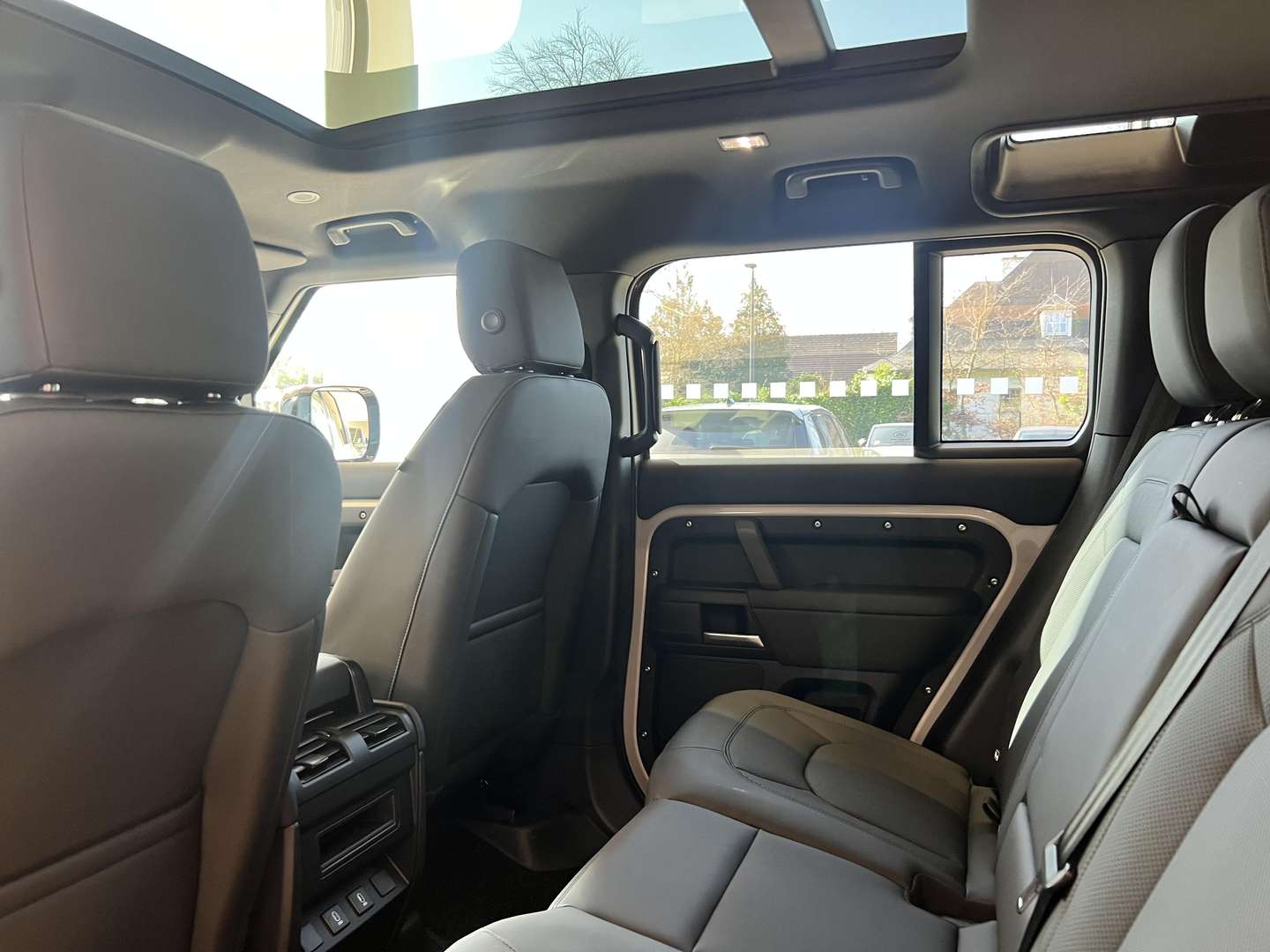 Land Rover Defender S - 2026 - Joinsteer - #11