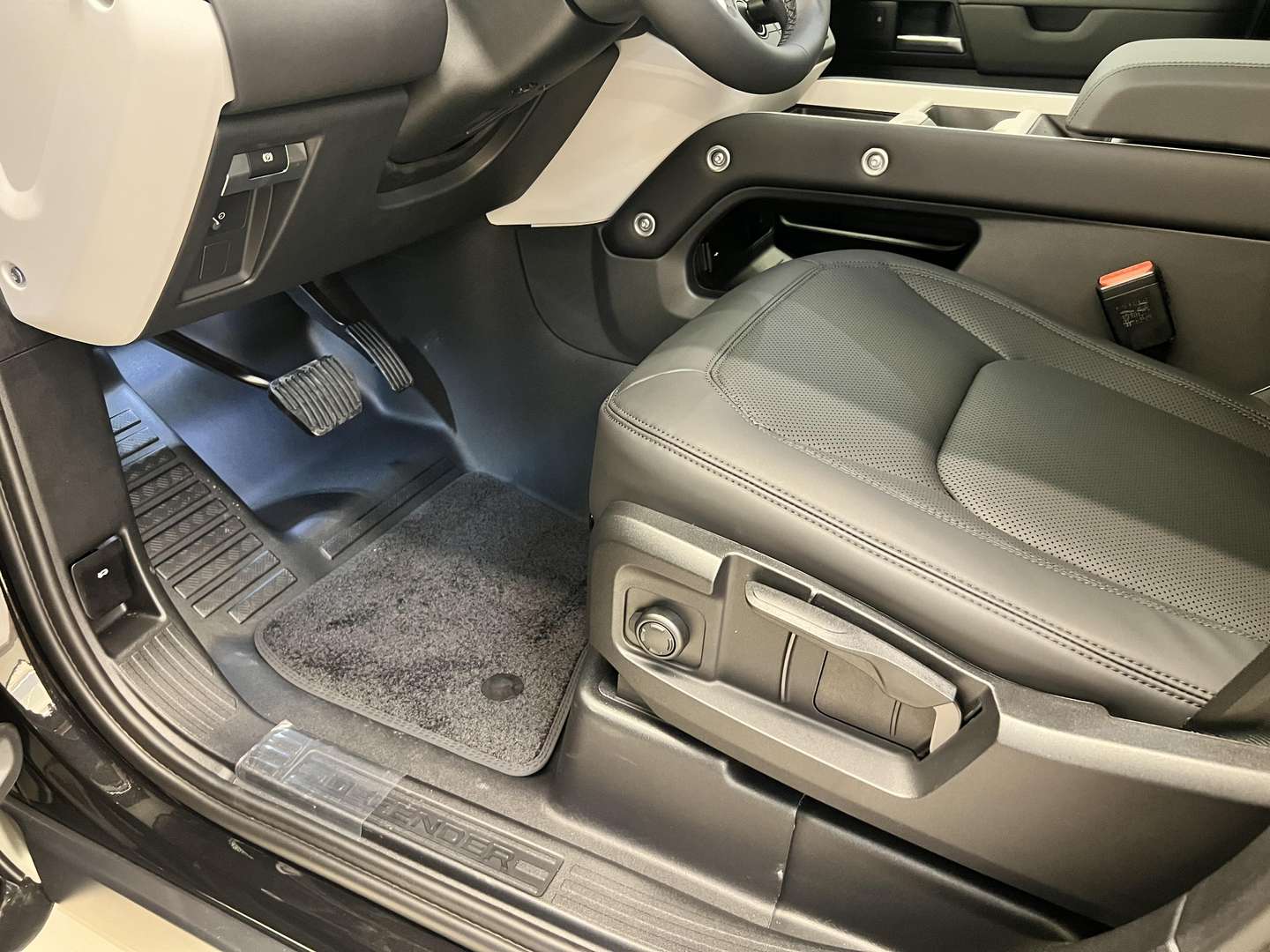 Land Rover Defender S - 2026 - Joinsteer - #13