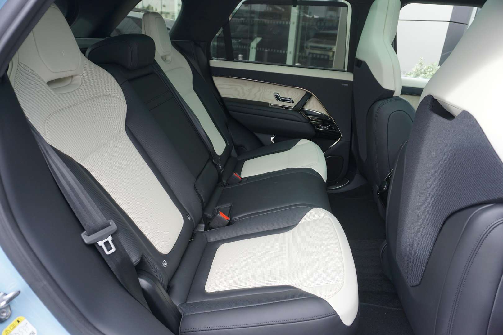 Land Rover Range Rover Sport SV Celestial Vega - 2026 - Joinsteer - #5