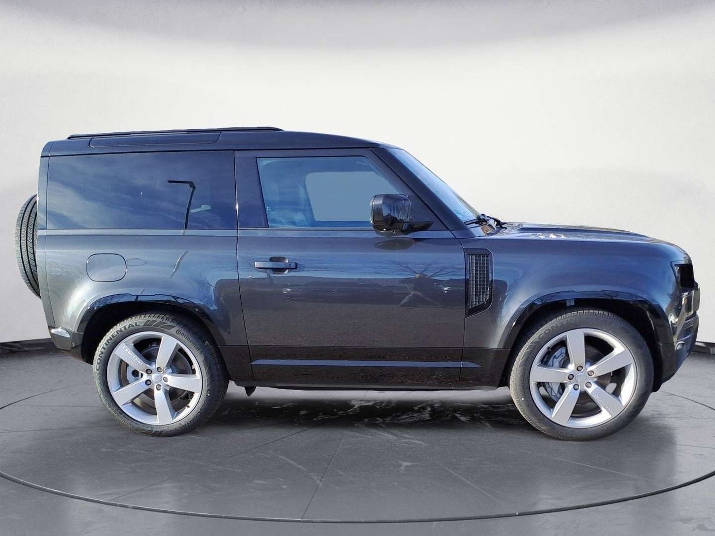 Land Rover Defender 90 D300 X-Dynamic HSE 22' Gloss Sparkle - 2025 - Joinsteer - #5