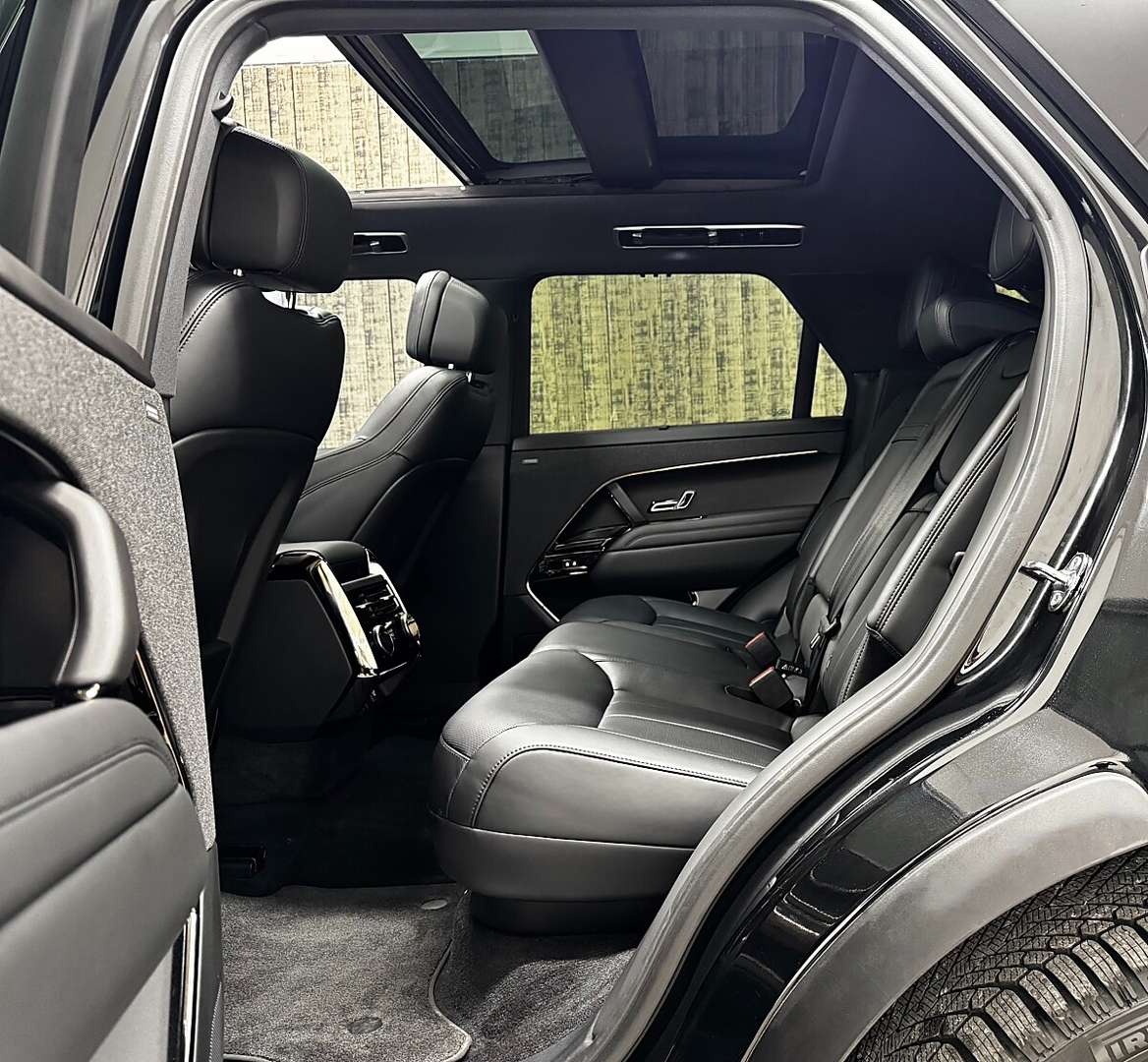 Land Rover Range Rover Sport Dynamic HSE P460e AWD PHEV - 2025 - Joinsteer - #15