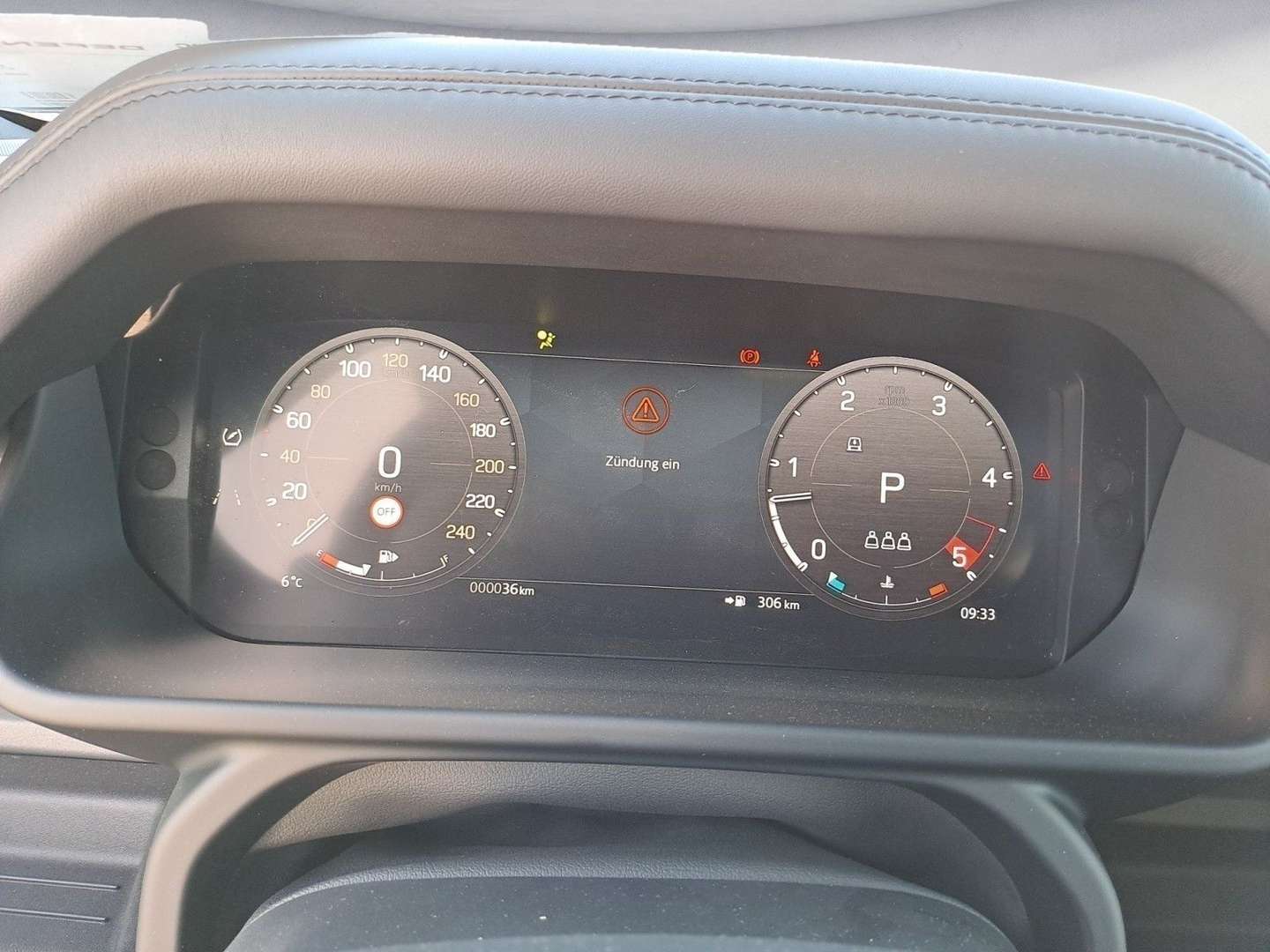 Land Rover Defender 90 D300 X-Dynamic HSE 22' Gloss Sparkle - 2025 - Joinsteer - #9