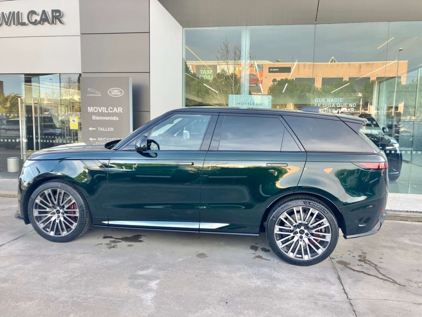Land Rover Range Rover Sport 4.4 V8 MHEV SV 635 - 2026 - Joinsteer - #6