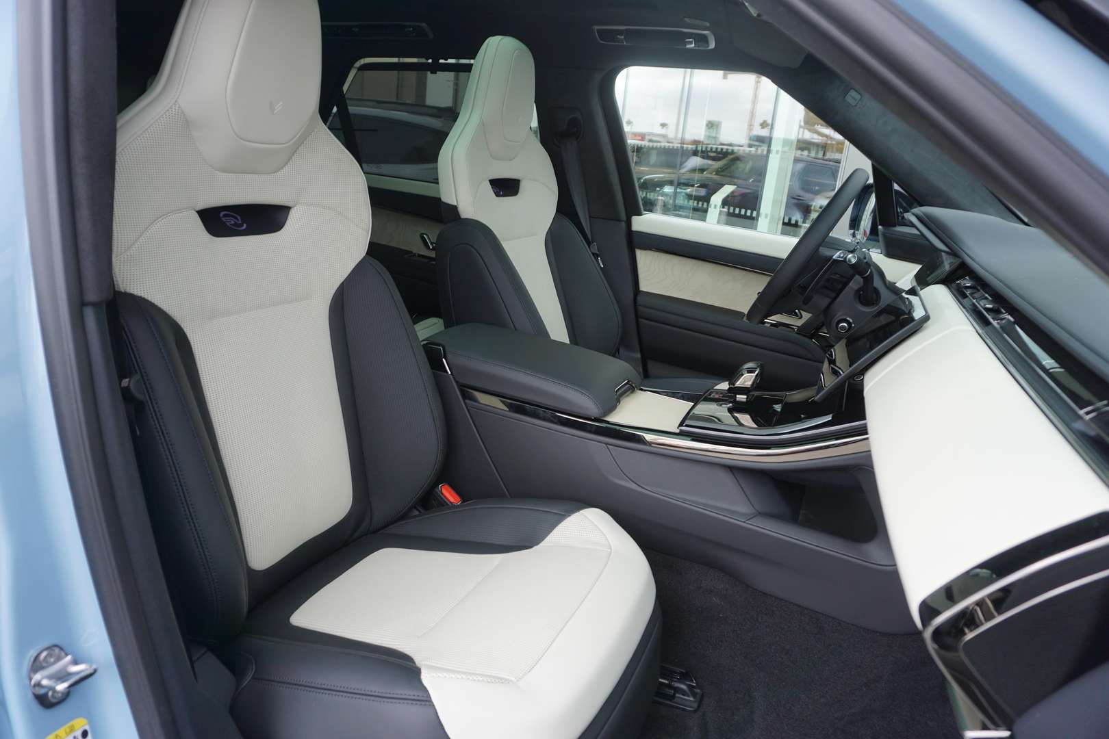 Land Rover Range Rover Sport SV Celestial Vega - 2026 - Joinsteer - #13