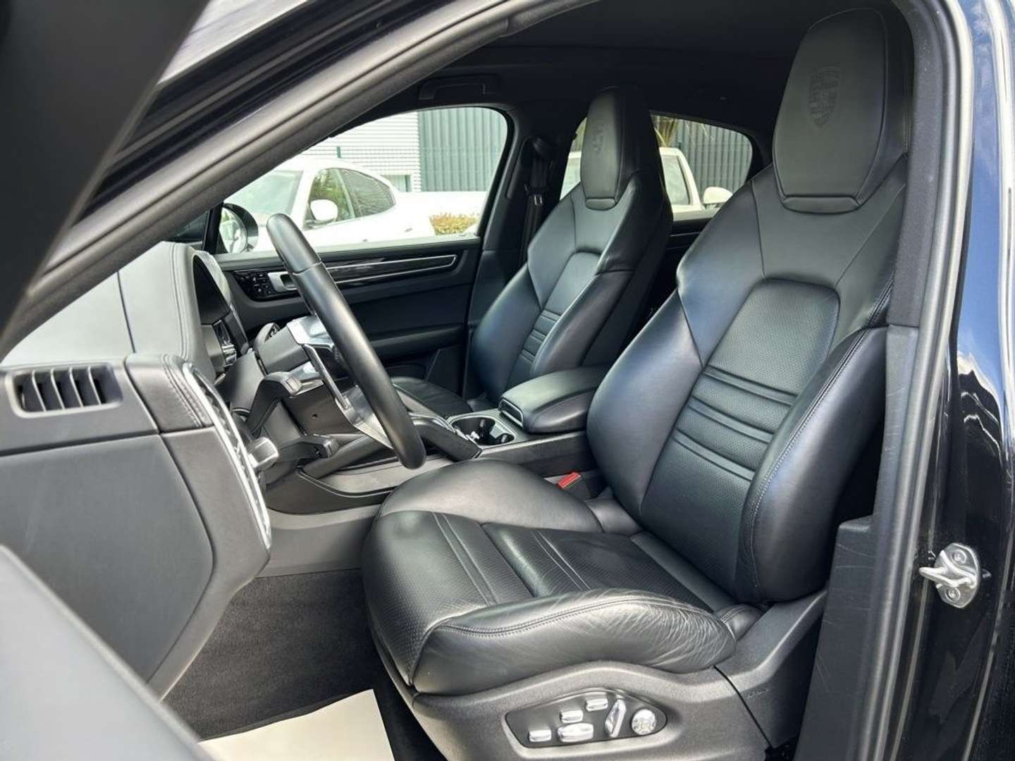 Porsche Cayenne E-Hybrid - 2019 - Joinsteer - #12