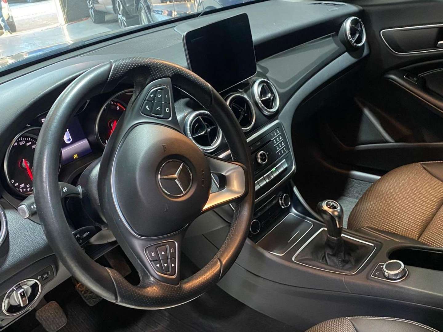 Mercedes CLA 180 - 2018 - Joinsteer - #5