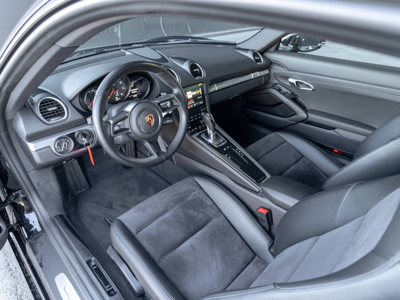 Porsche 718 II Cayman - 2018 - Joinsteer - #18