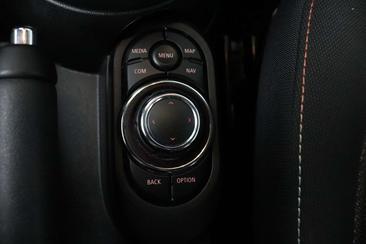 Mini Cooper Classic Cooper — photo 23