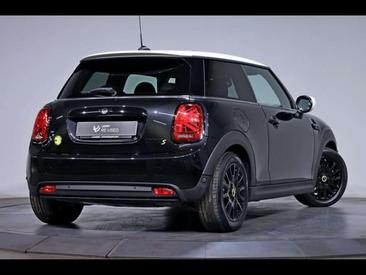 Mini 3 Portes Cooper SE — photo 2