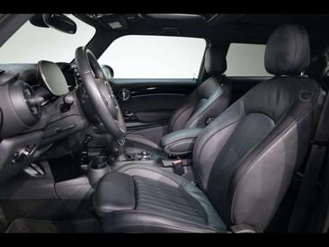 Mini 3 Portes Cooper SE — photo 7