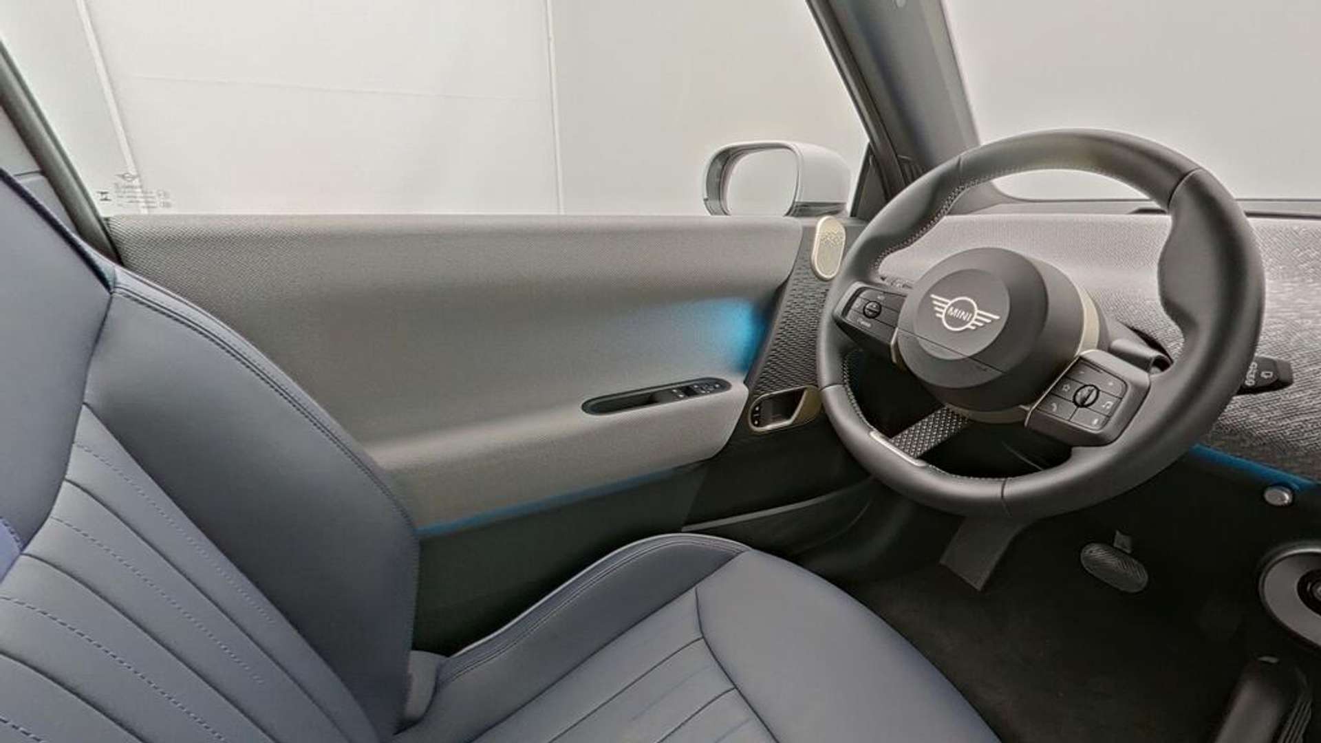 Mini Electric Favoured Cooper E - 2024 - Joinsteer - #22