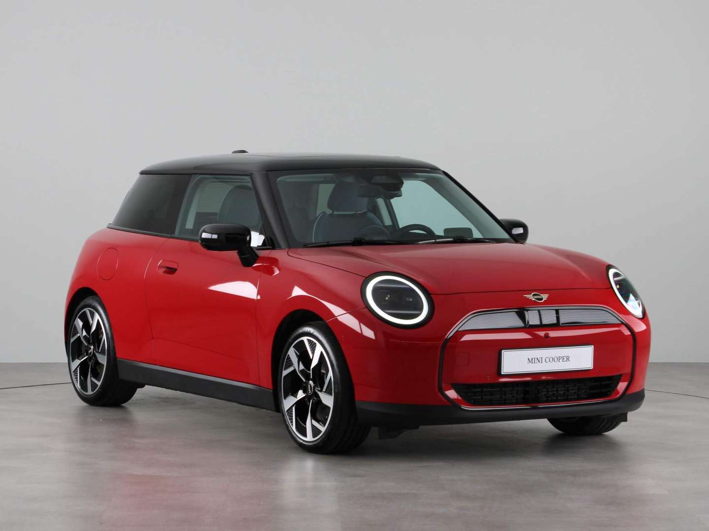 Mini Cooper E Classic Pakket L - 2025 - Joinsteer - #1