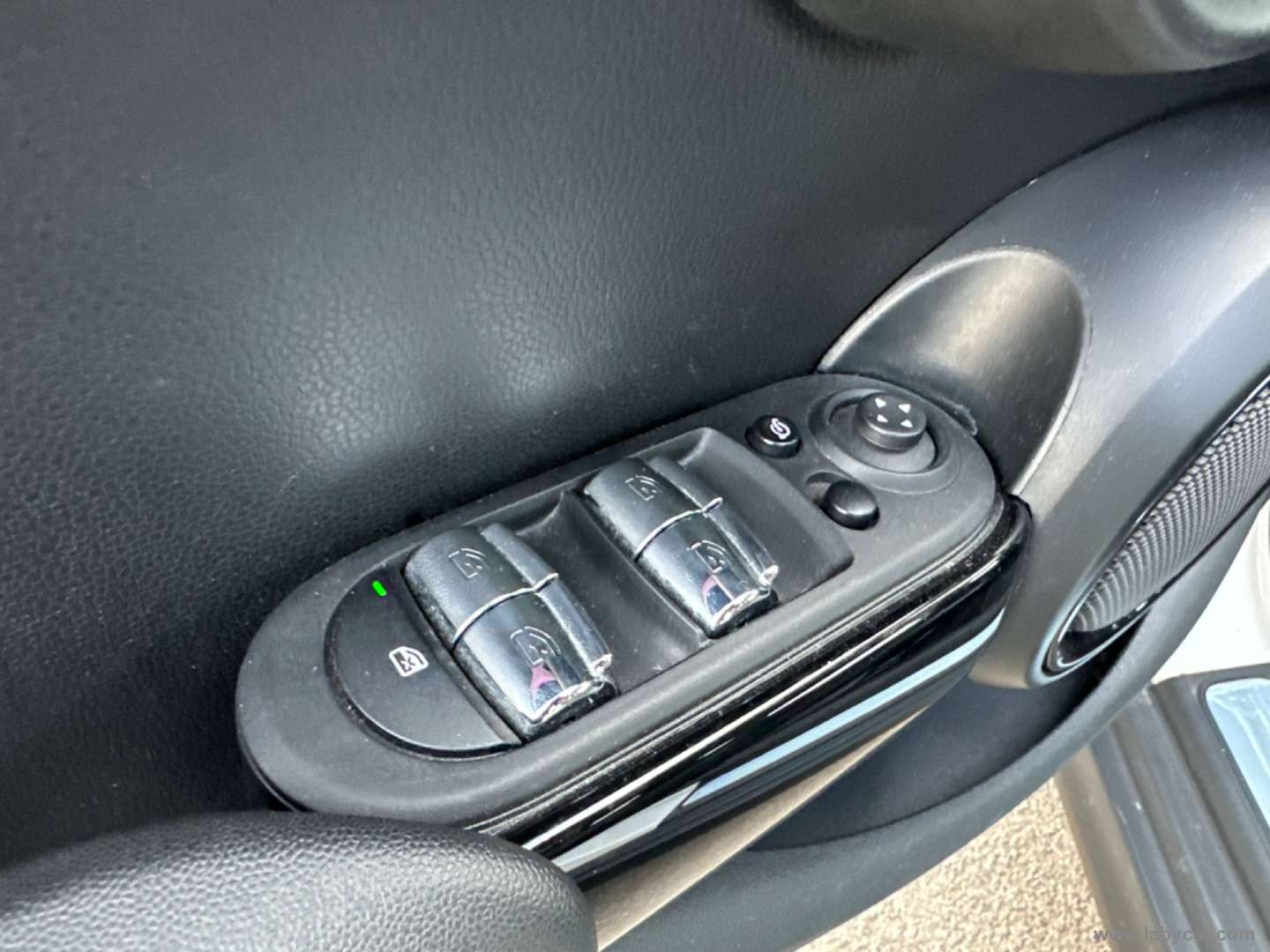 Mini 5 Portes Classic Cooper - 2023 - Joinsteer - #15