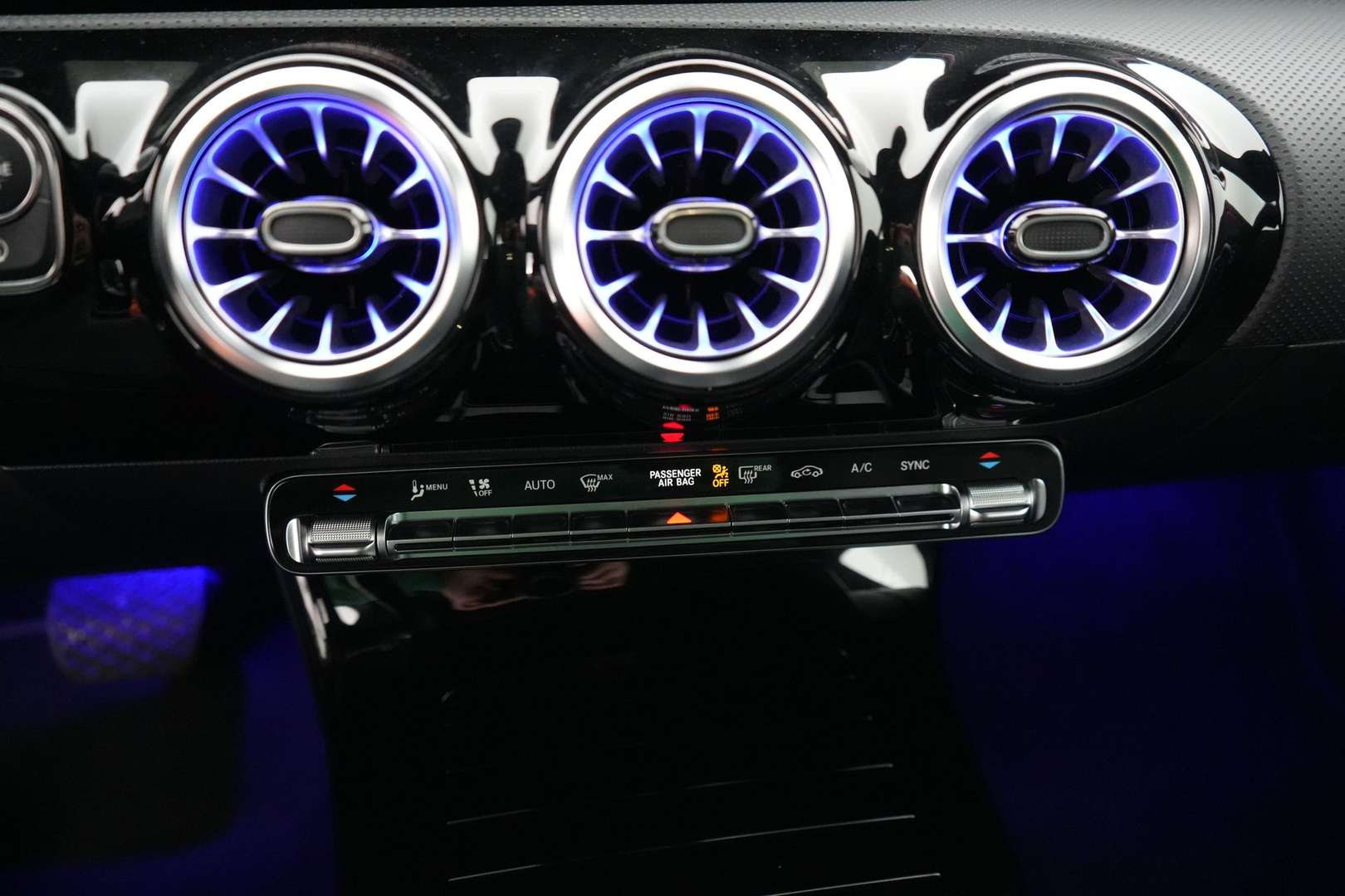 Mercedes CLA Shooting Break 180 Business - 2022 - Joinsteer - #18