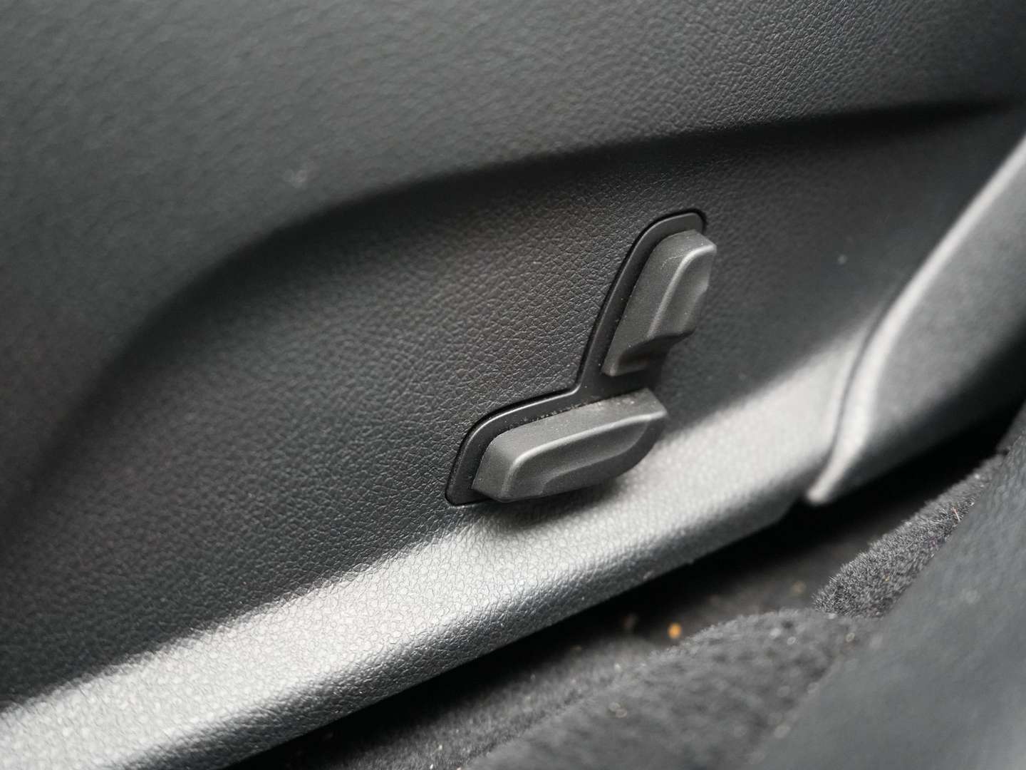 Mercedes Classe E Break 300 Avantgarde - 2023 - Joinsteer - #8