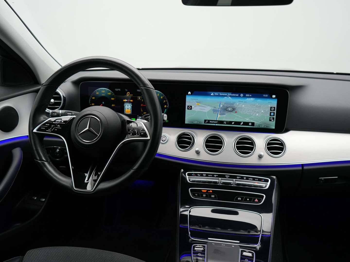 Mercedes Classe E Break 300 Avantgarde - 2023 - Joinsteer - #12