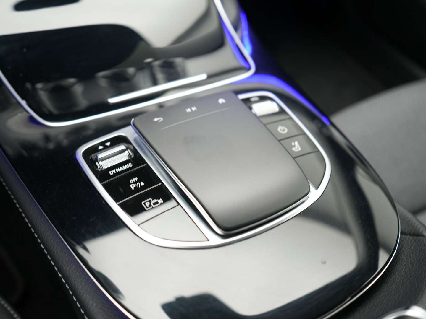 Mercedes Classe E Break 300 Avantgarde - 2023 - Joinsteer - #29